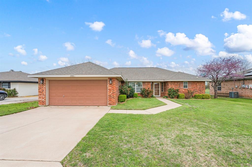 240 Half Moon Way Property Photo 1