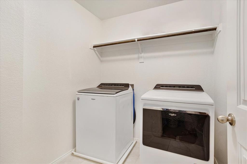 10021 Adams Lane Property Photo 18