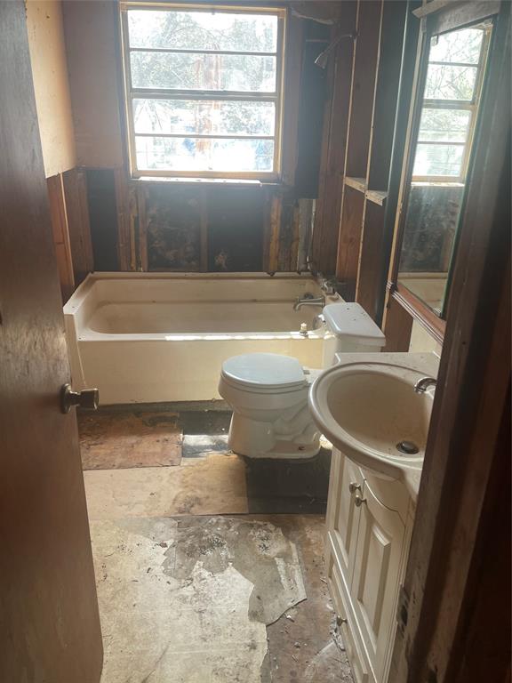 416 Yarborough Street Property Photo 8