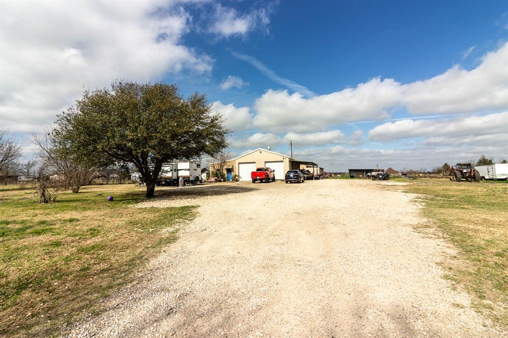4331 Fm 2727 Property Photo 3