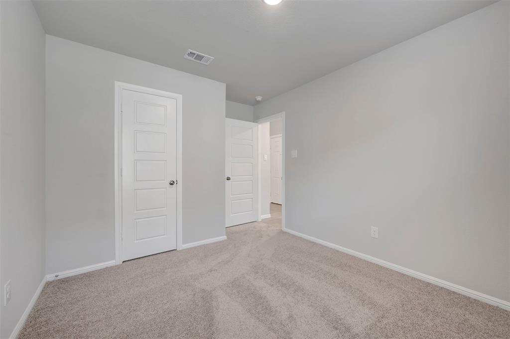 725 Grand Dale Drive Property Photo 11