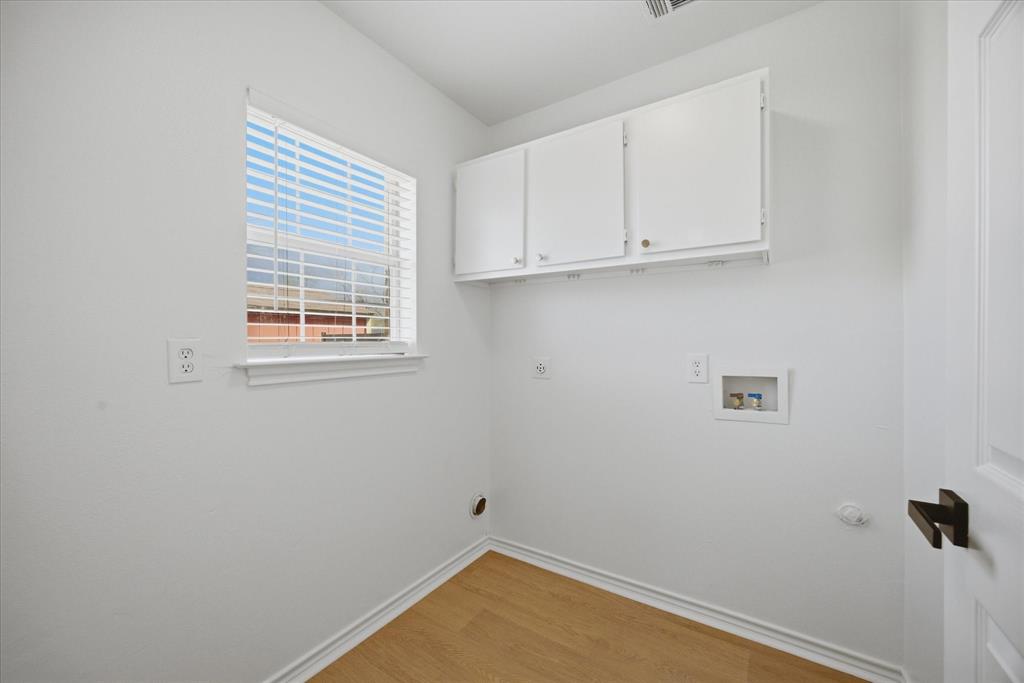 709 Sherman Street Property Photo 17