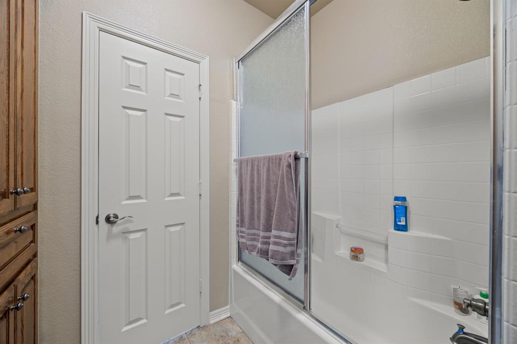 1559 Cypress Bend Drive Property Photo 23
