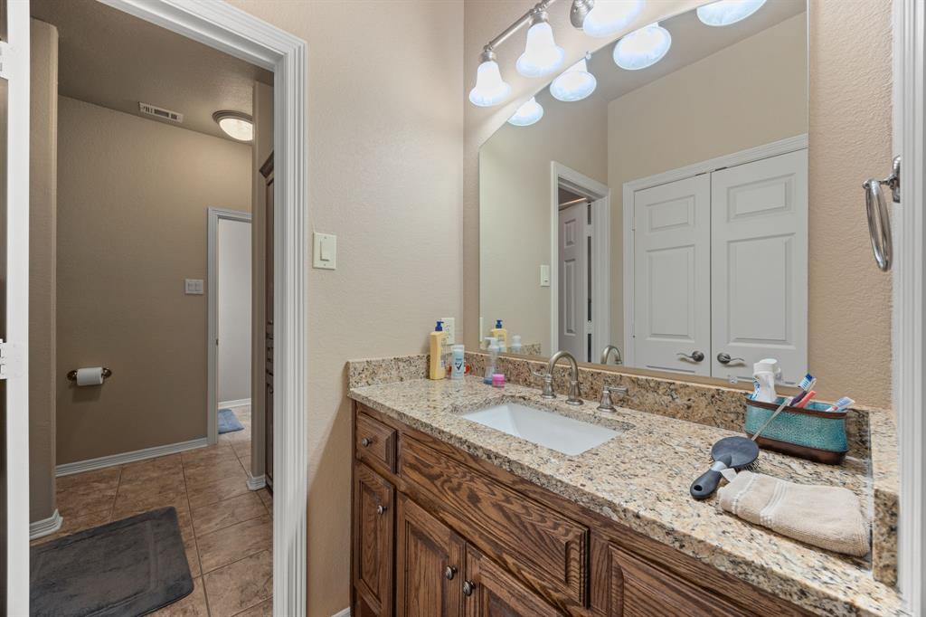 1559 Cypress Bend Drive Property Photo 26