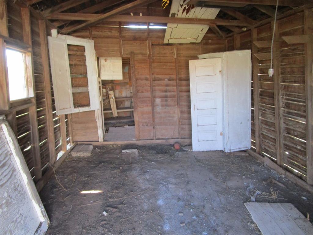 106 E Magnolia Avenue Property Photo 7