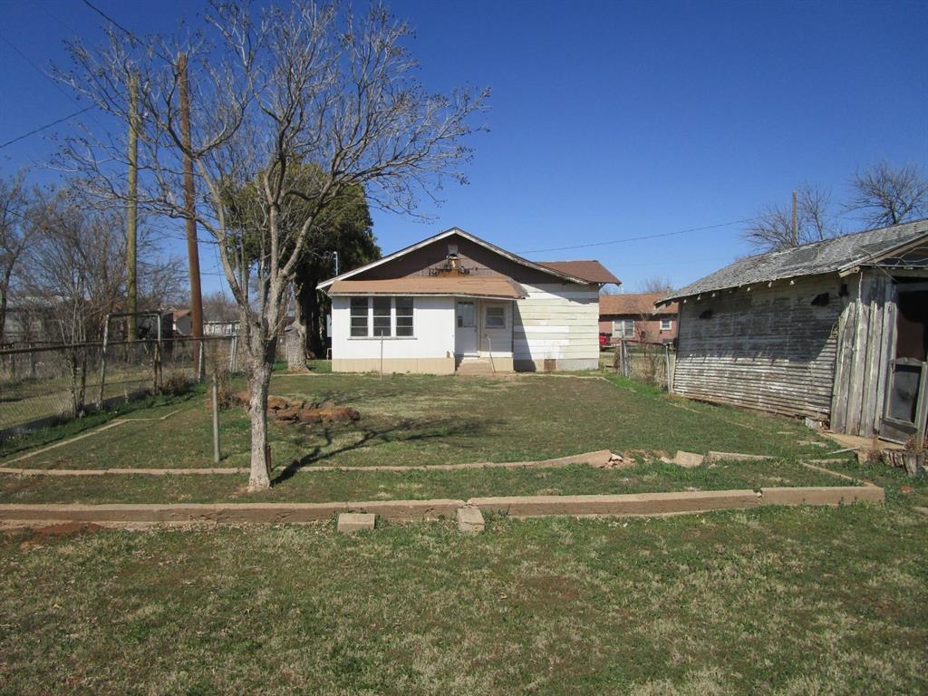 106 E Magnolia Avenue Property Photo 10