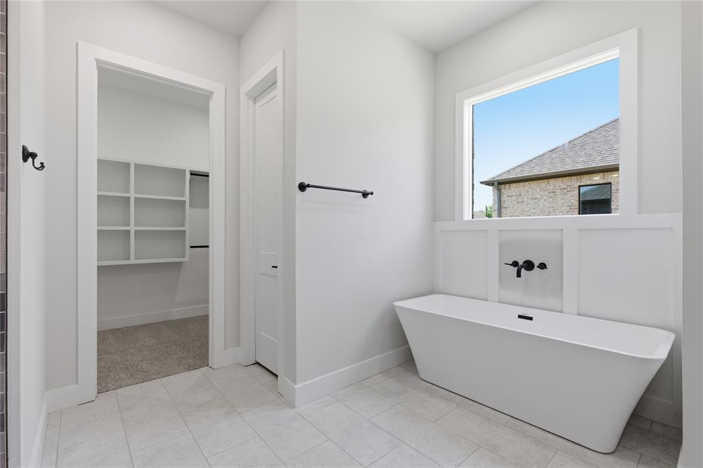713 Anne Road Property Photo 12