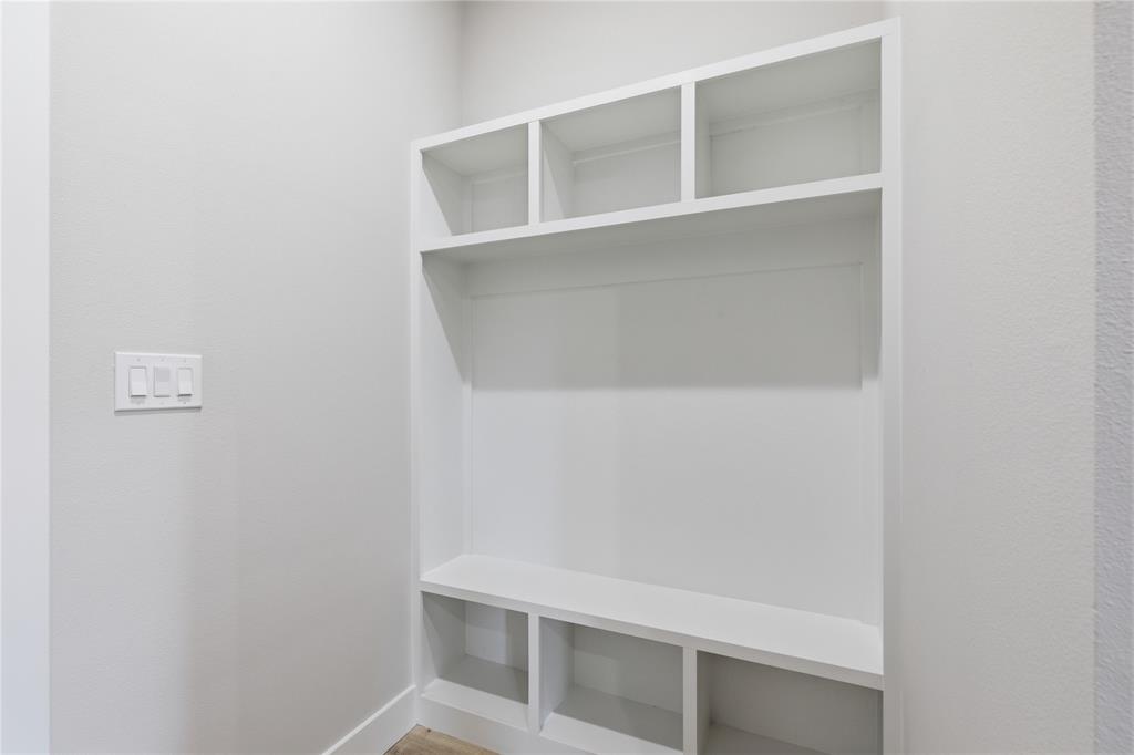 713 Anne Road Property Photo 24