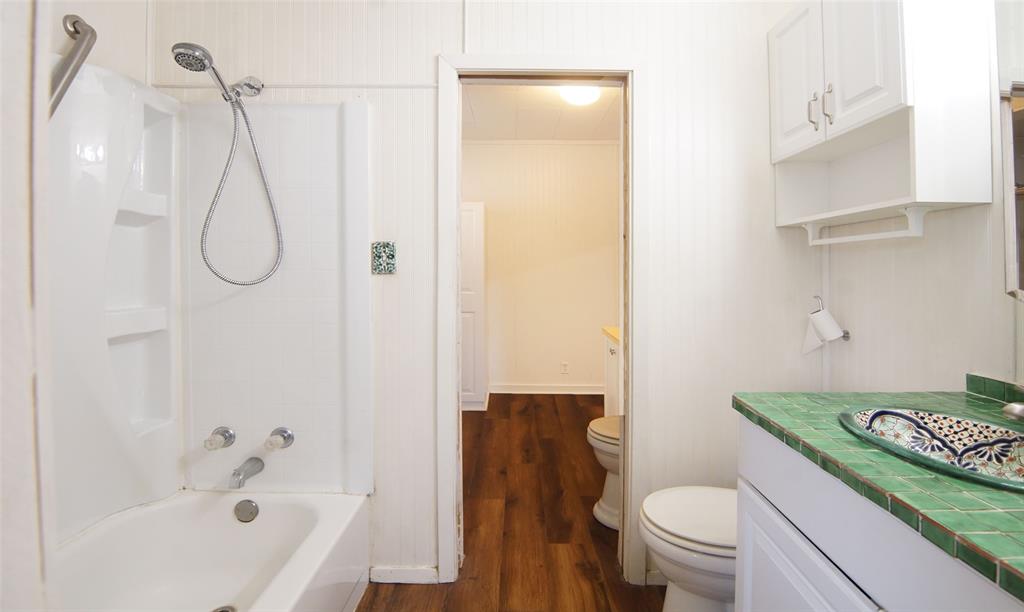 730 Indiana Street Property Photo 3