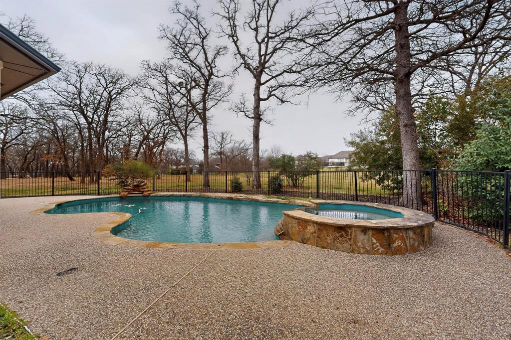 531 E Hickory Ridge Circle Property Photo 34