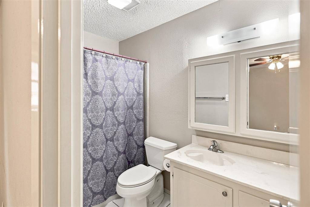 1004 Gladstone Avenue Property Photo 11