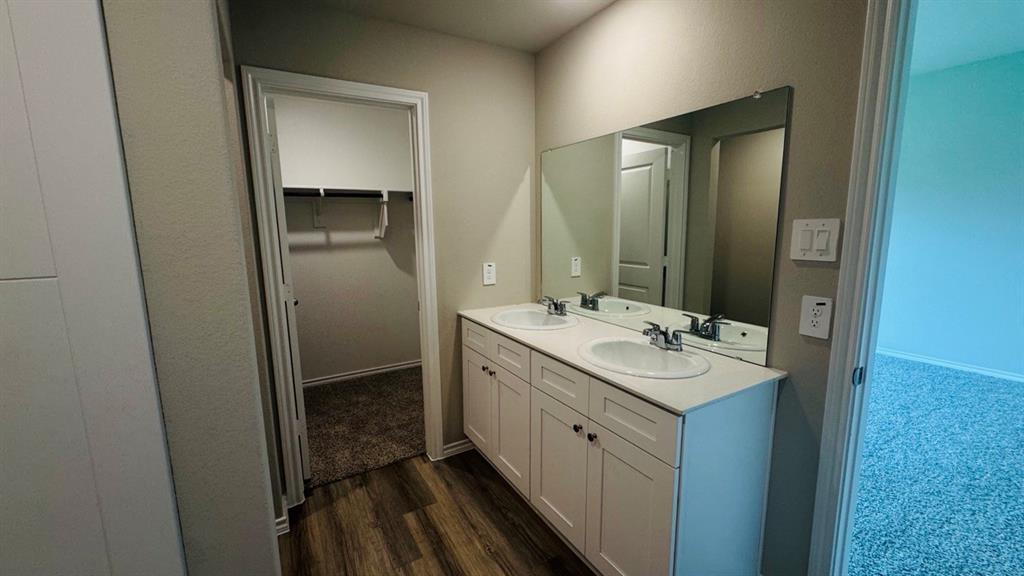 16569 Port Arthur Place Property Photo 9