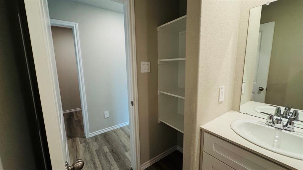 16569 Port Arthur Place Property Photo 14