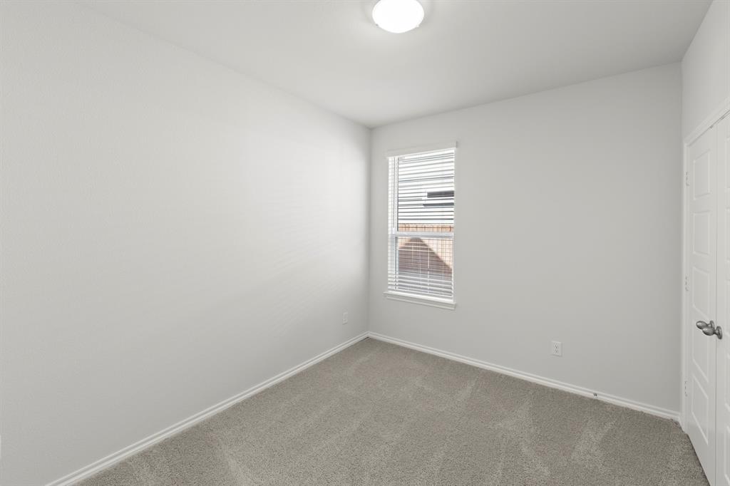 3732 Honey Daisy Drive Property Photo 15