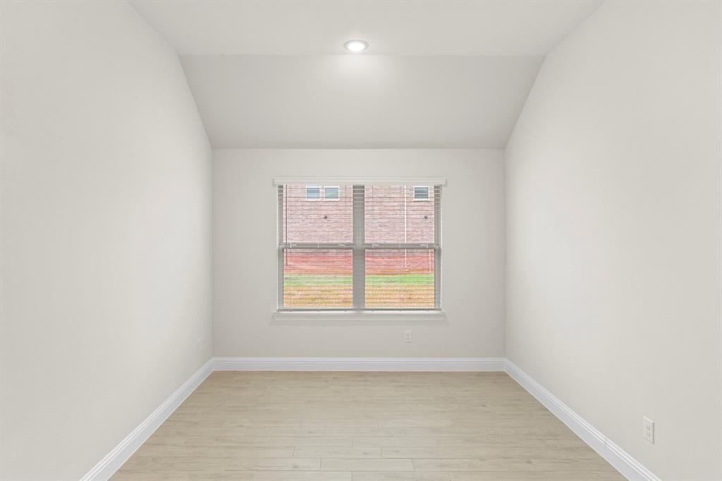 6208 Havature Way Property Photo 11