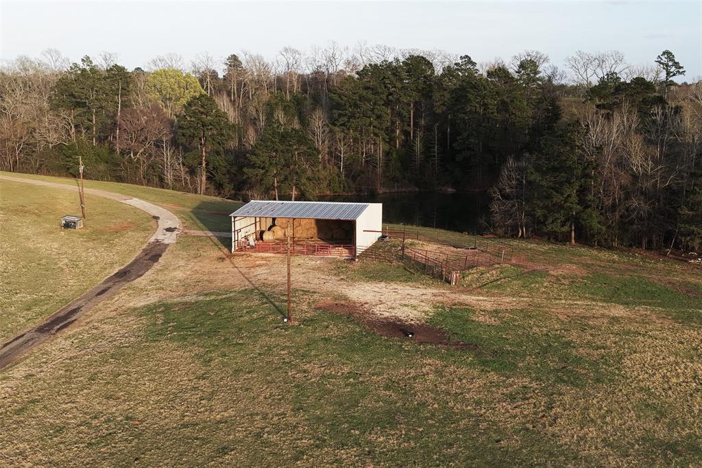 2265 County Road 1613 Property Photo 6