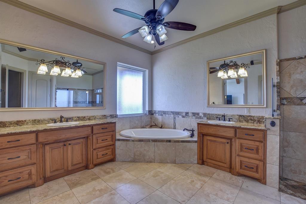 18601 Cr 214 Property Photo 14