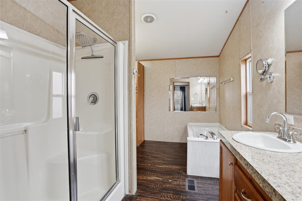 557 Fm 3003 Property Photo 13