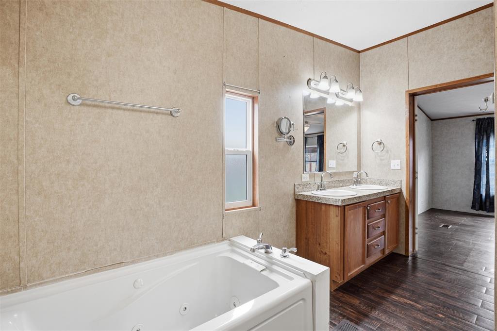 557 Fm 3003 Property Photo 14