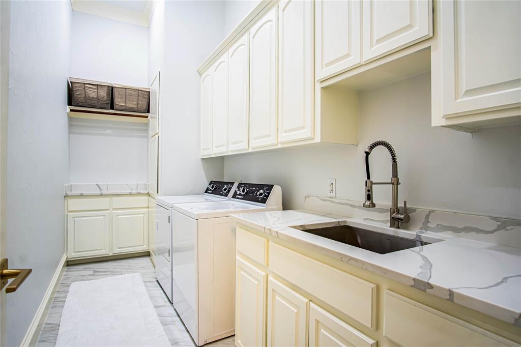 10545 Rogers Road Property Photo 35