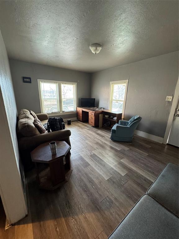 111 N Nueces Property Photo 2
