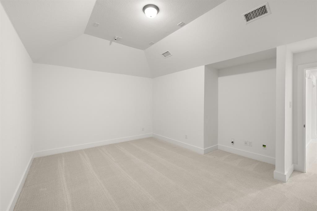 2544 Baypoint Drive Property Photo 33