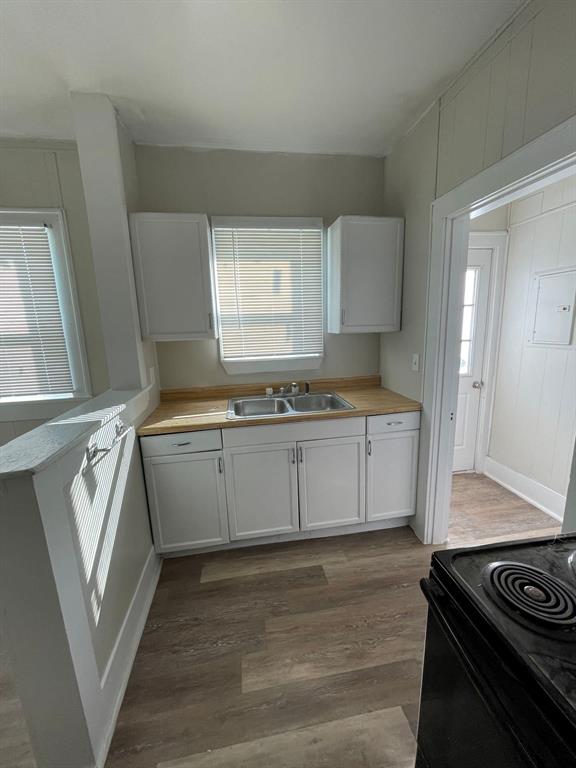 516 S Nueces Property Photo 6