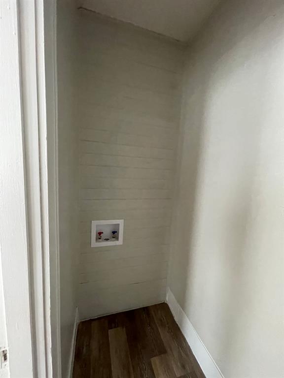 516 S Nueces Property Photo 7
