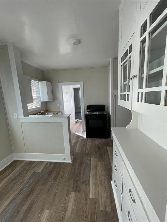 516 S Nueces Property Photo 10