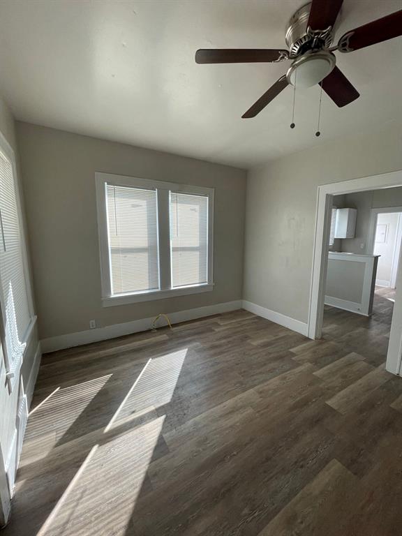 516 S Nueces Property Photo 11