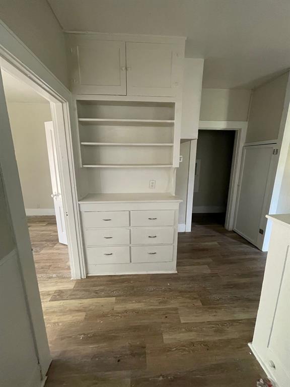 516 S Nueces Property Photo 16