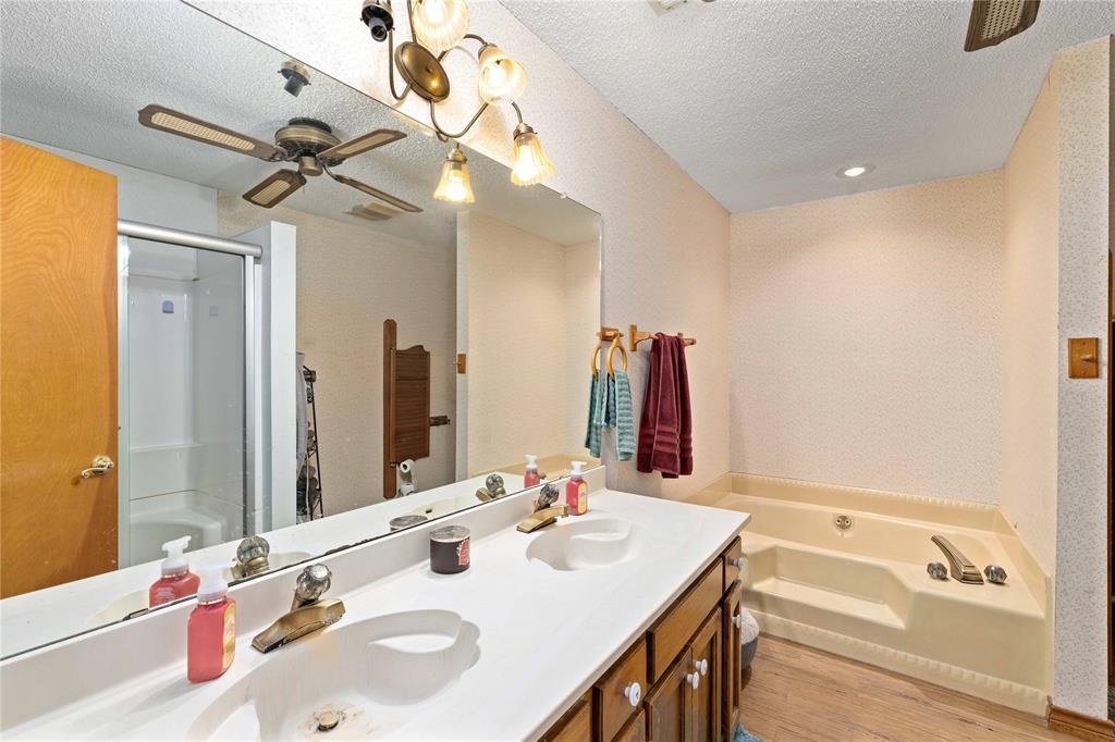 8001 County Road 572 Property Photo 27