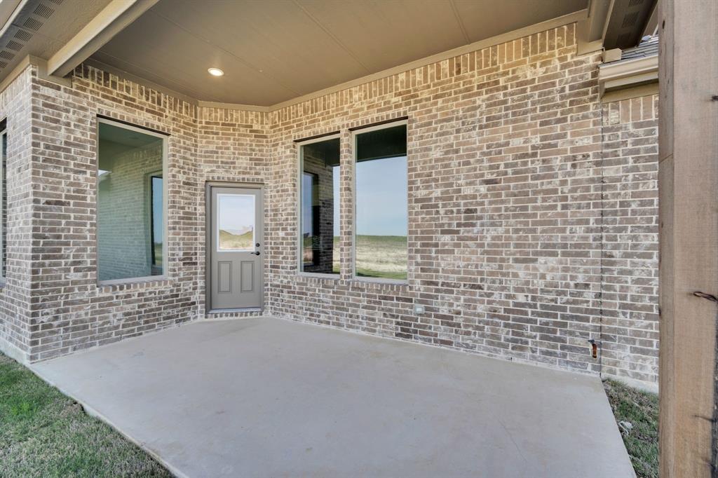 128 Lila Lake Drive Property Photo 24