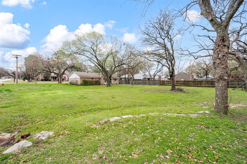 6216 Westcoat Drive Property Photo 14