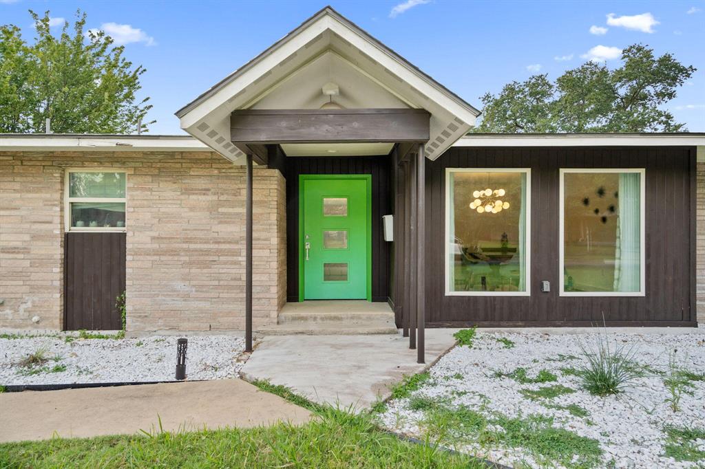 3427 Saint Cloud Circle Property Photo 1
