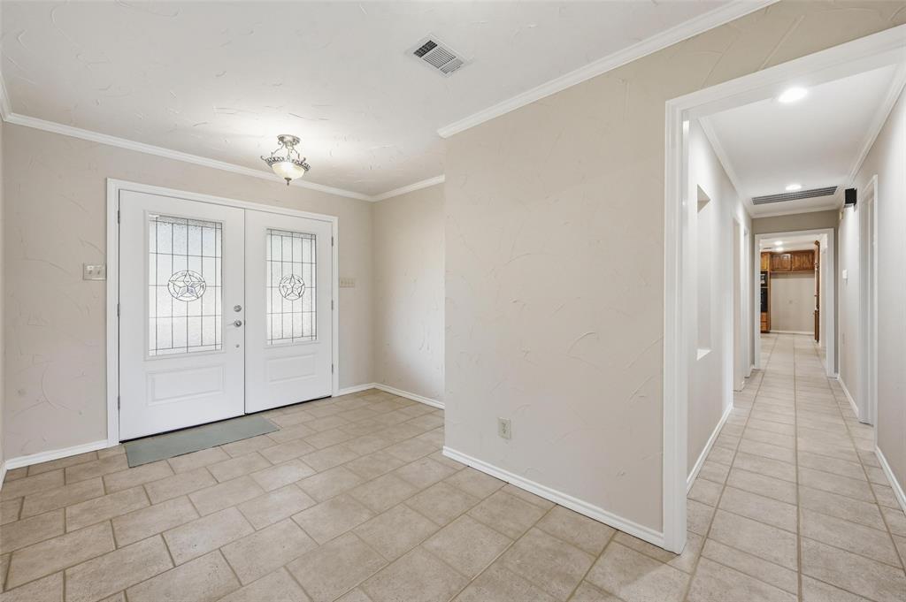 6208 Windsong Drive Property Photo 5