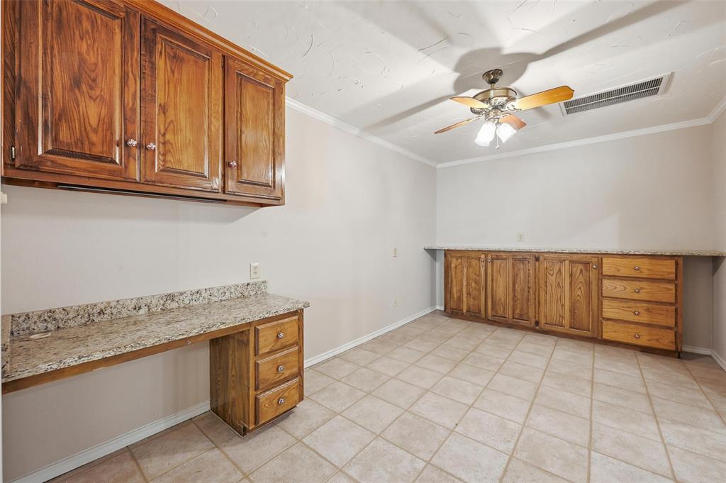 6208 Windsong Drive Property Photo 10