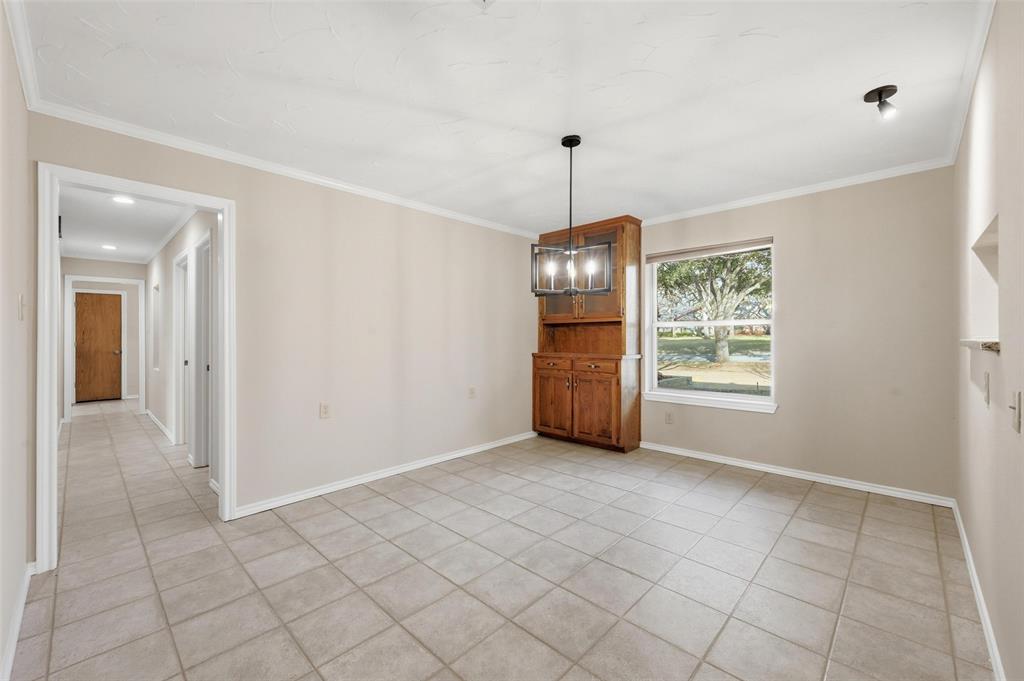 6208 Windsong Drive Property Photo 12