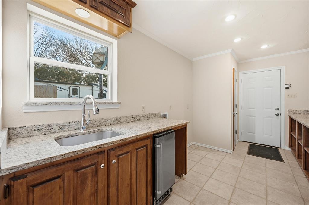 6208 Windsong Drive Property Photo 16
