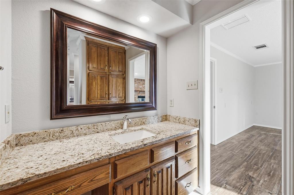 6208 Windsong Drive Property Photo 23