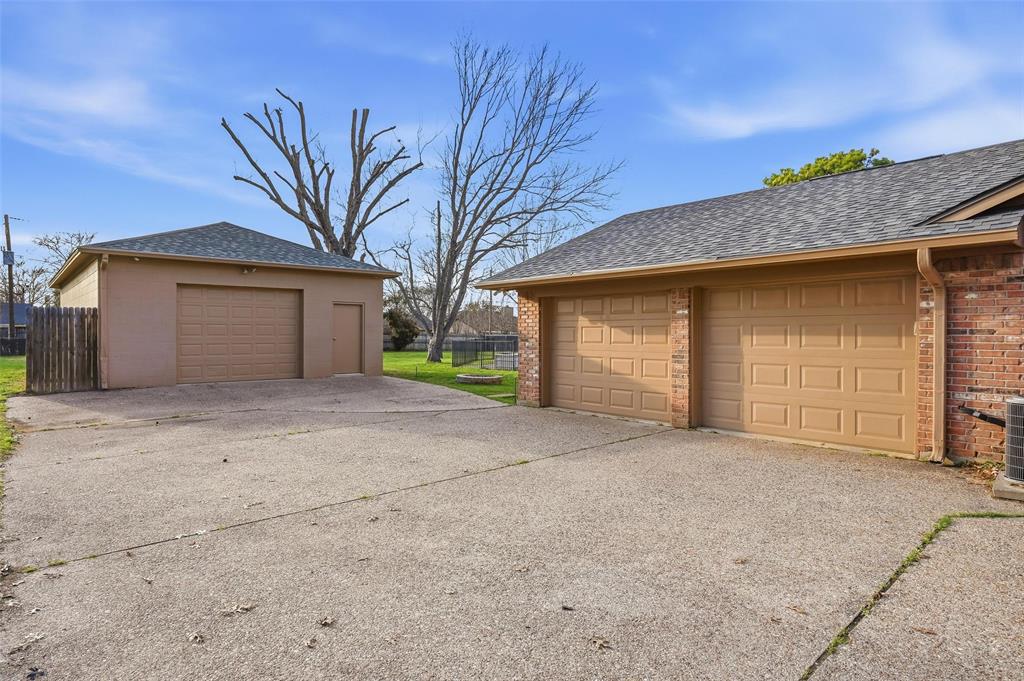 6208 Windsong Drive Property Photo 36