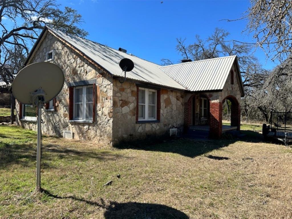 18250 Tx-36 Highway Property Photo 2