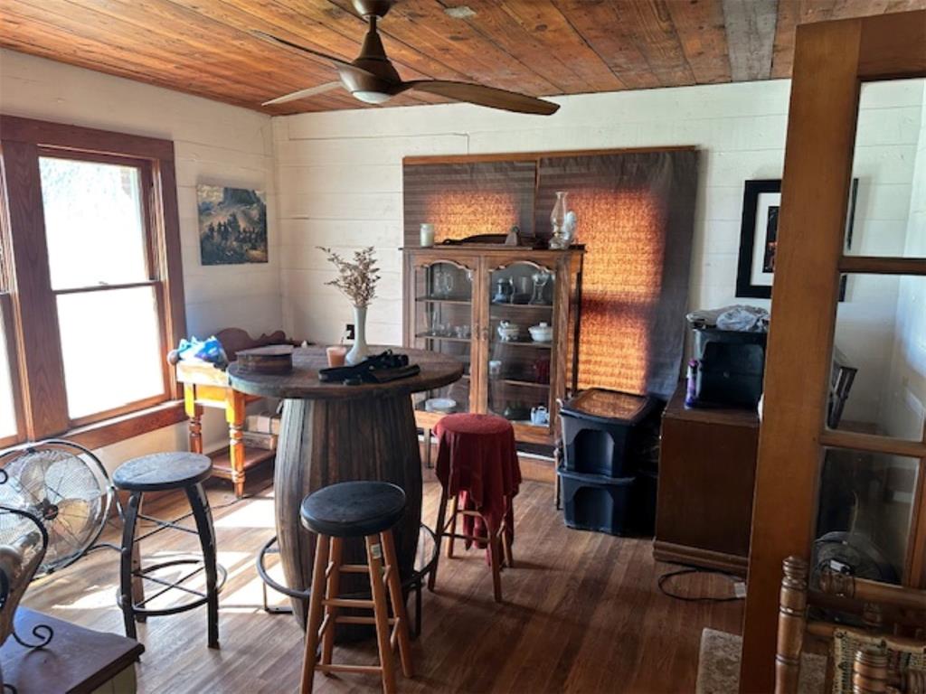 18250 Tx-36 Highway Property Photo 8