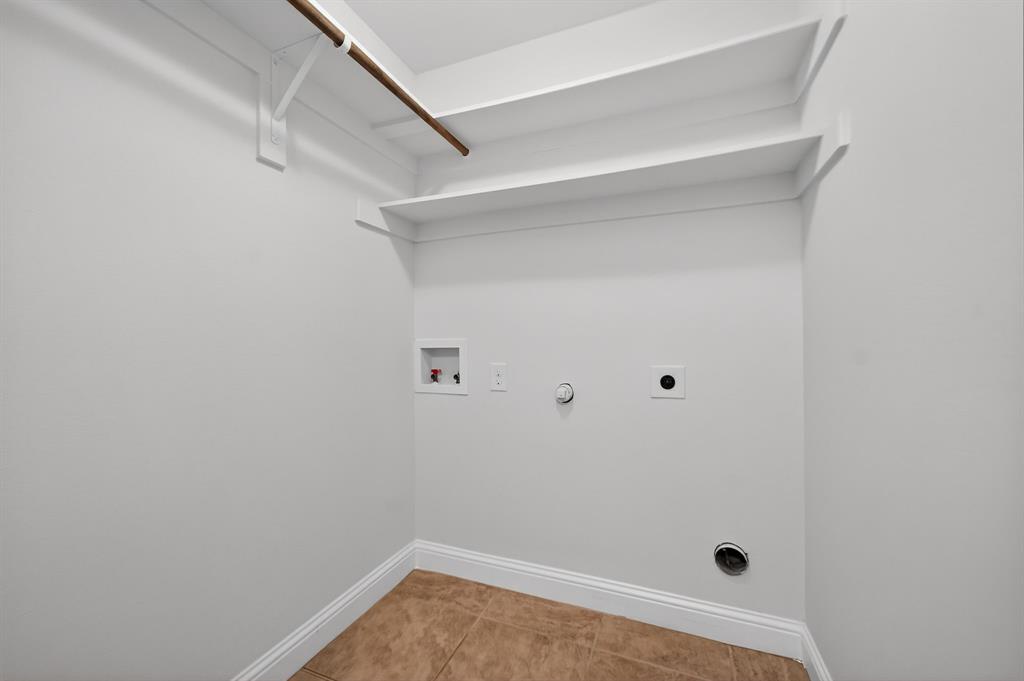 118 Vaughn Lane Property Photo 3