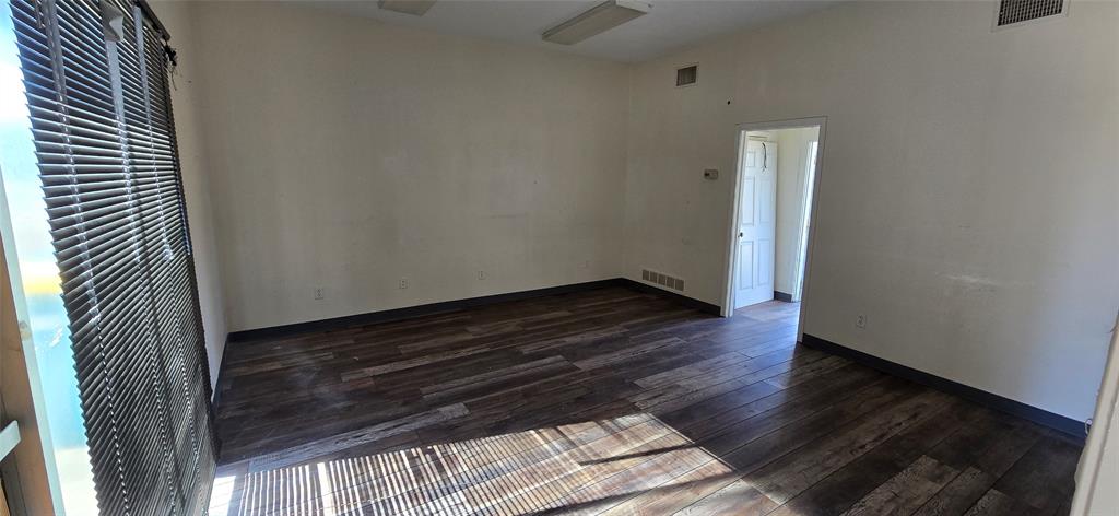 227 Texas Street Property Photo 3