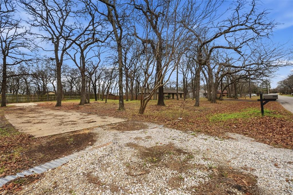 301 Ranch Road Property Photo 9