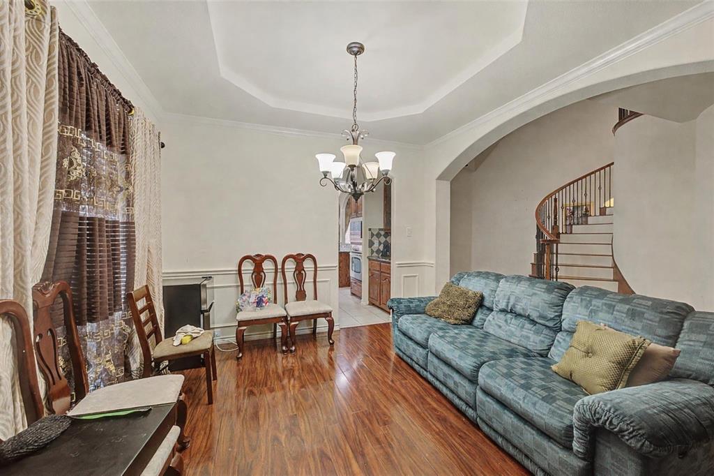 4525 Warbler Lane Property Photo 5