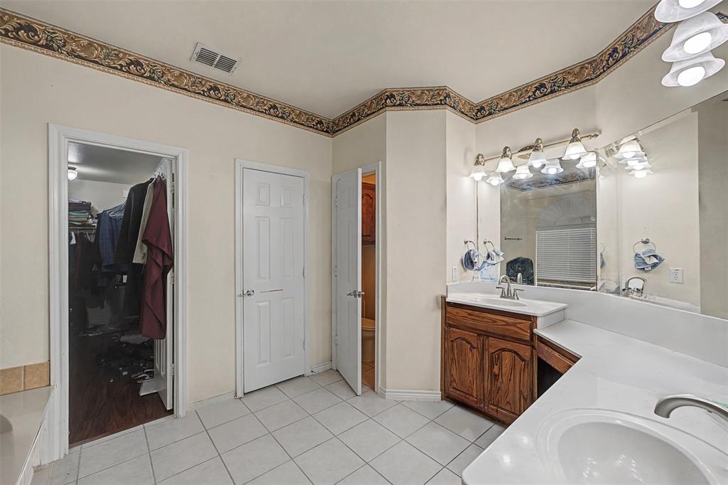 4525 Warbler Lane Property Photo 18