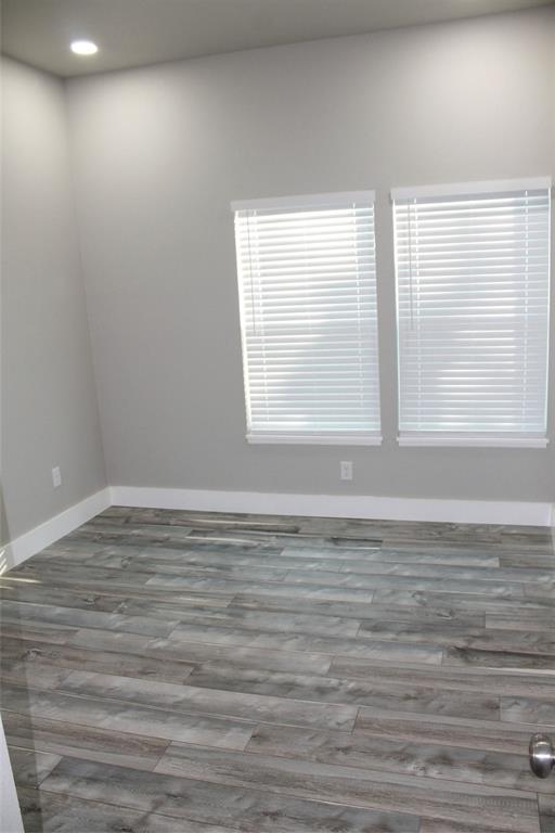 104 S Hubbard Street Property Photo 30