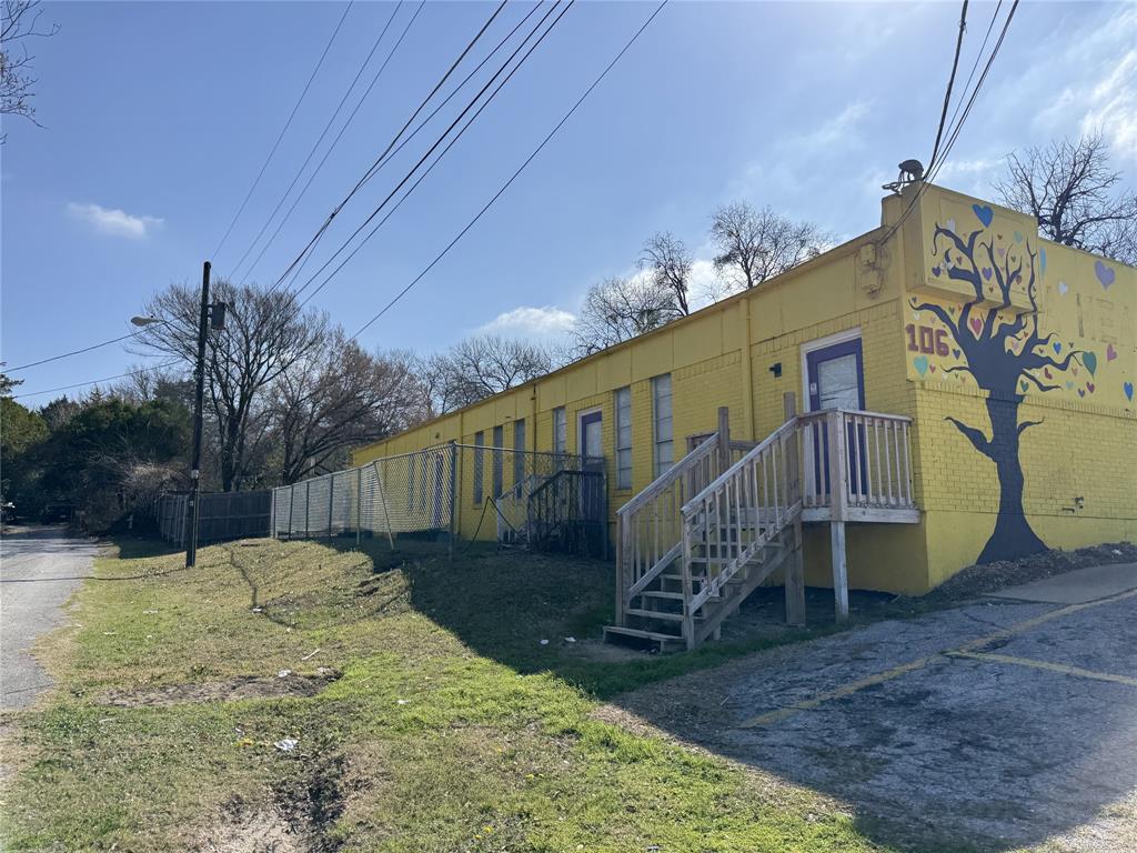 106 Barrows Lane